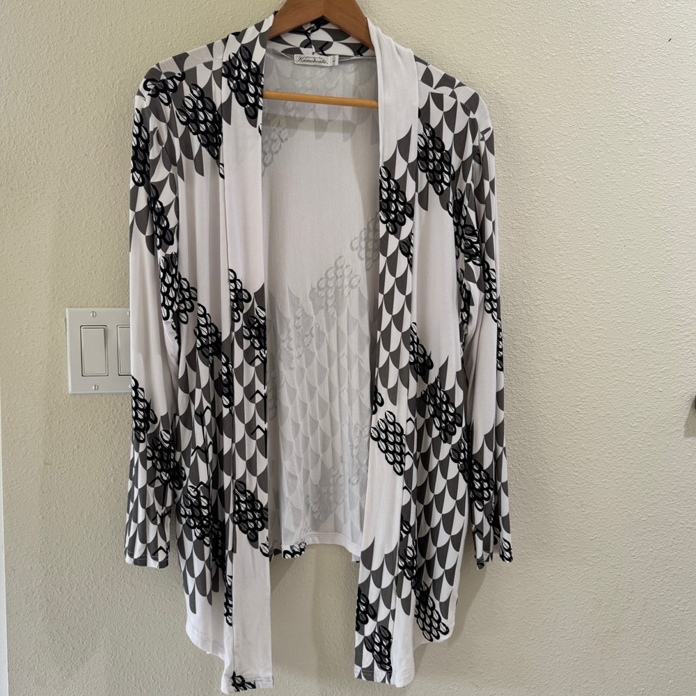 Kamohoalii cardigan L